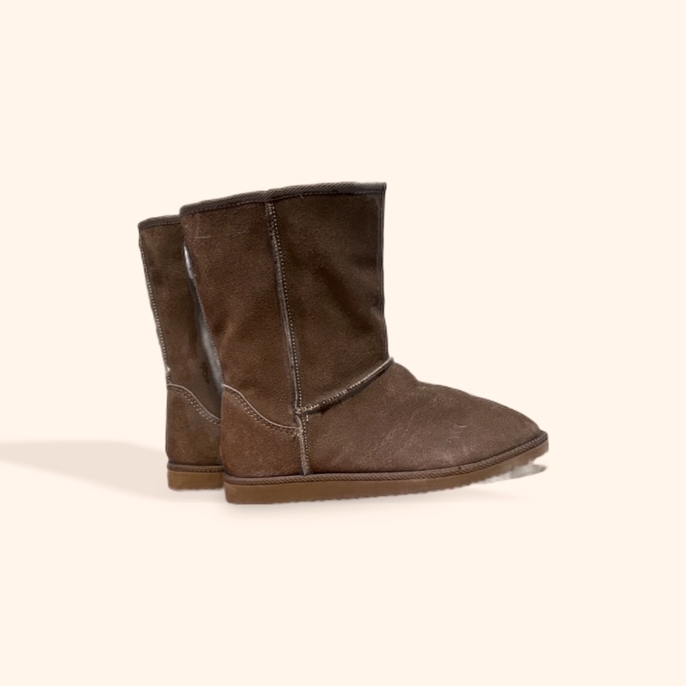 🌟 Old Navy size 6 Faux fur boots ash brown NWT
